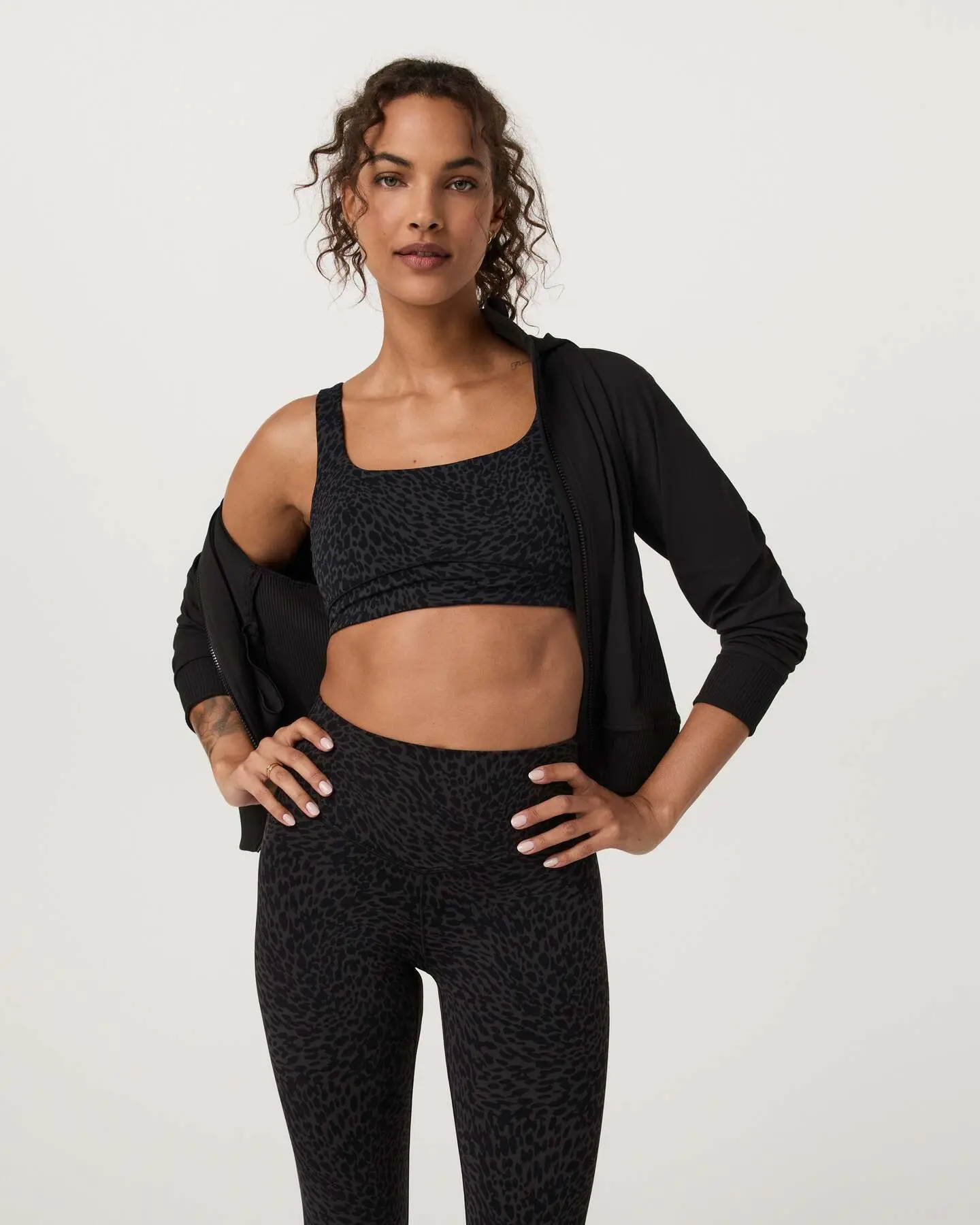 Vuori Alltheform Bra - Image 5