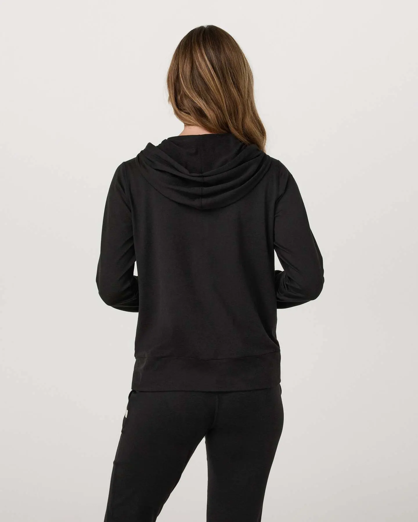 Halo Performance Hoodie 2.0 - Image 3