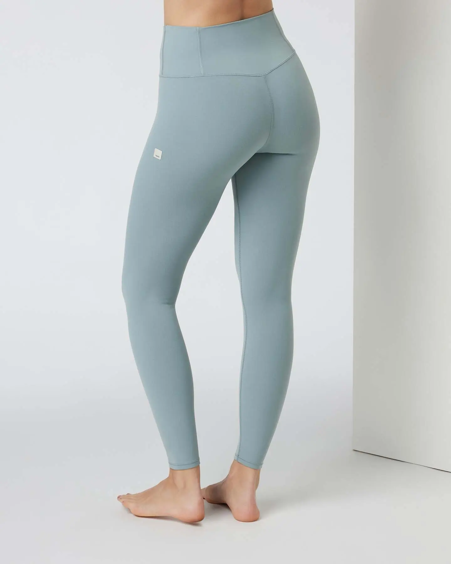Vuori Allthefeels Legging - Image 3