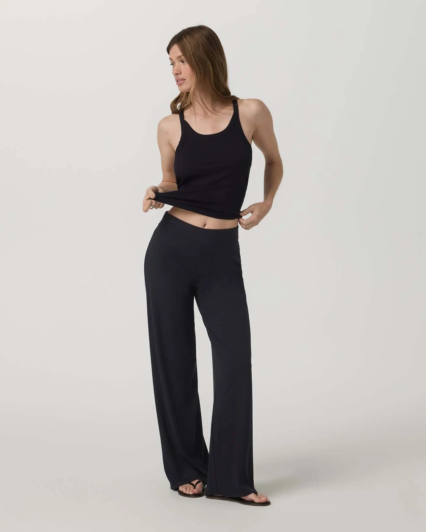 Cove Layering Tank - Image 3